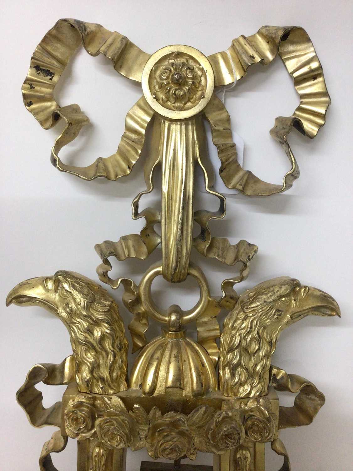 Good quality 19th century French Louis XVI-style ormolu cartel clock - Image 7 of 16