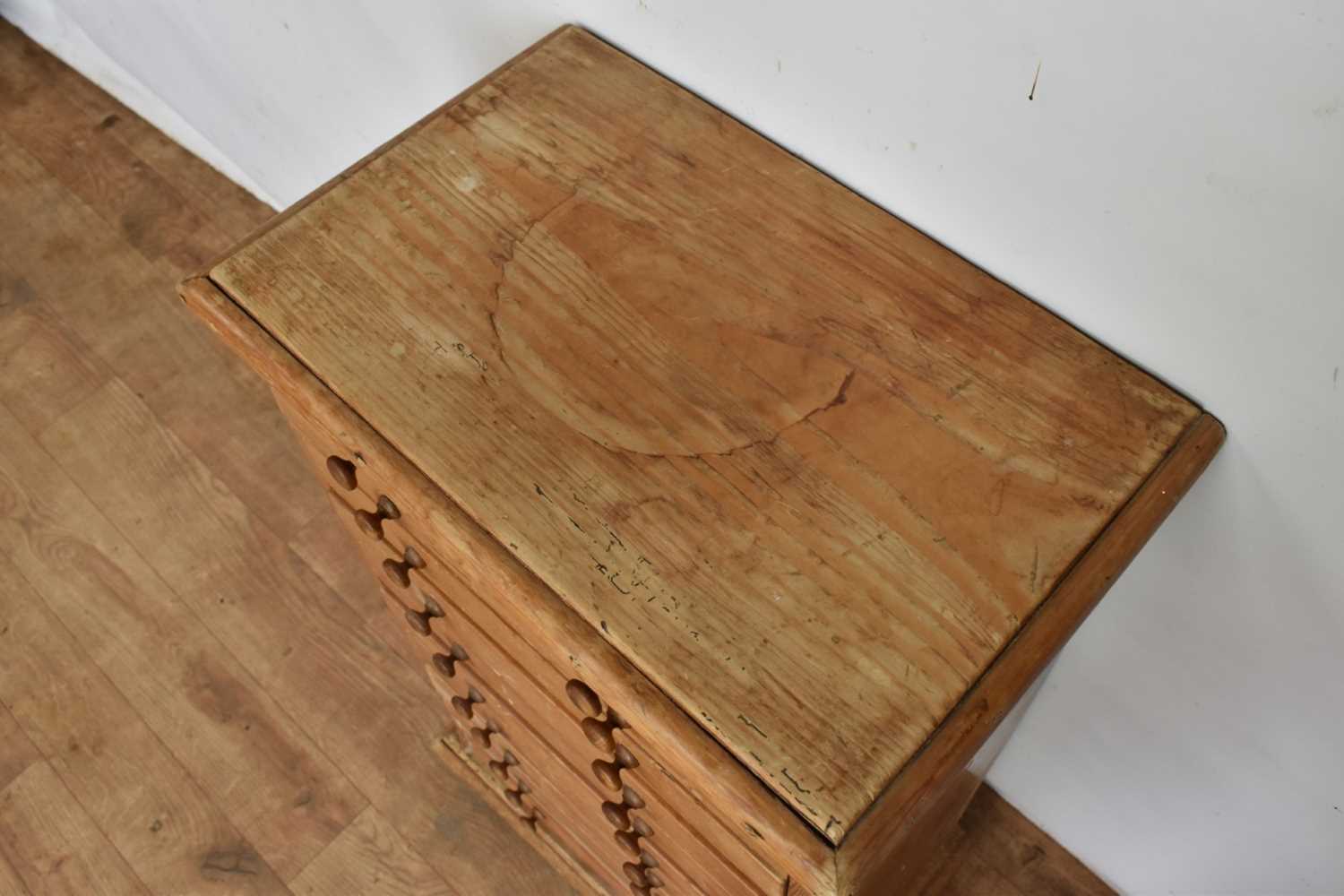 Antique pine collector's chest of ten drawers - Image 4 of 5