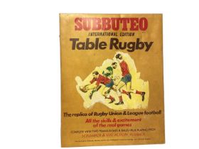 Subbuteo Table Rugby & Football, plus accessories & loose teams (4)