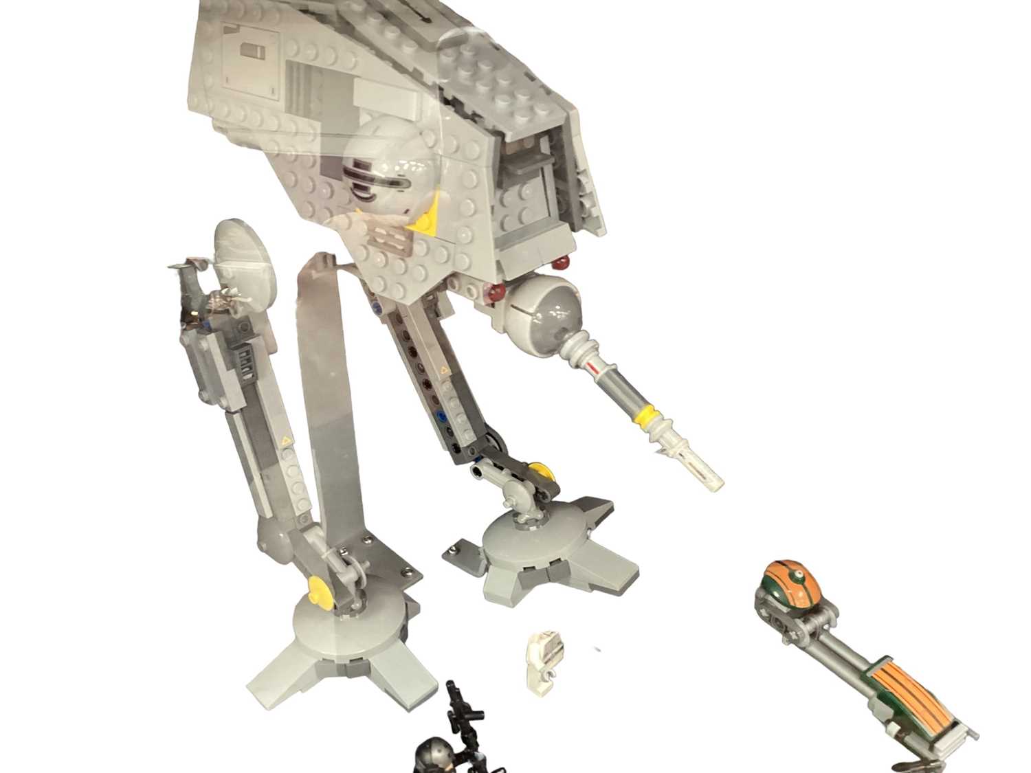 Lego Star Wars Shop Diorama with Ezras Speeder Bike No.75090 & AT-DP No.75083 (1) - Image 3 of 3