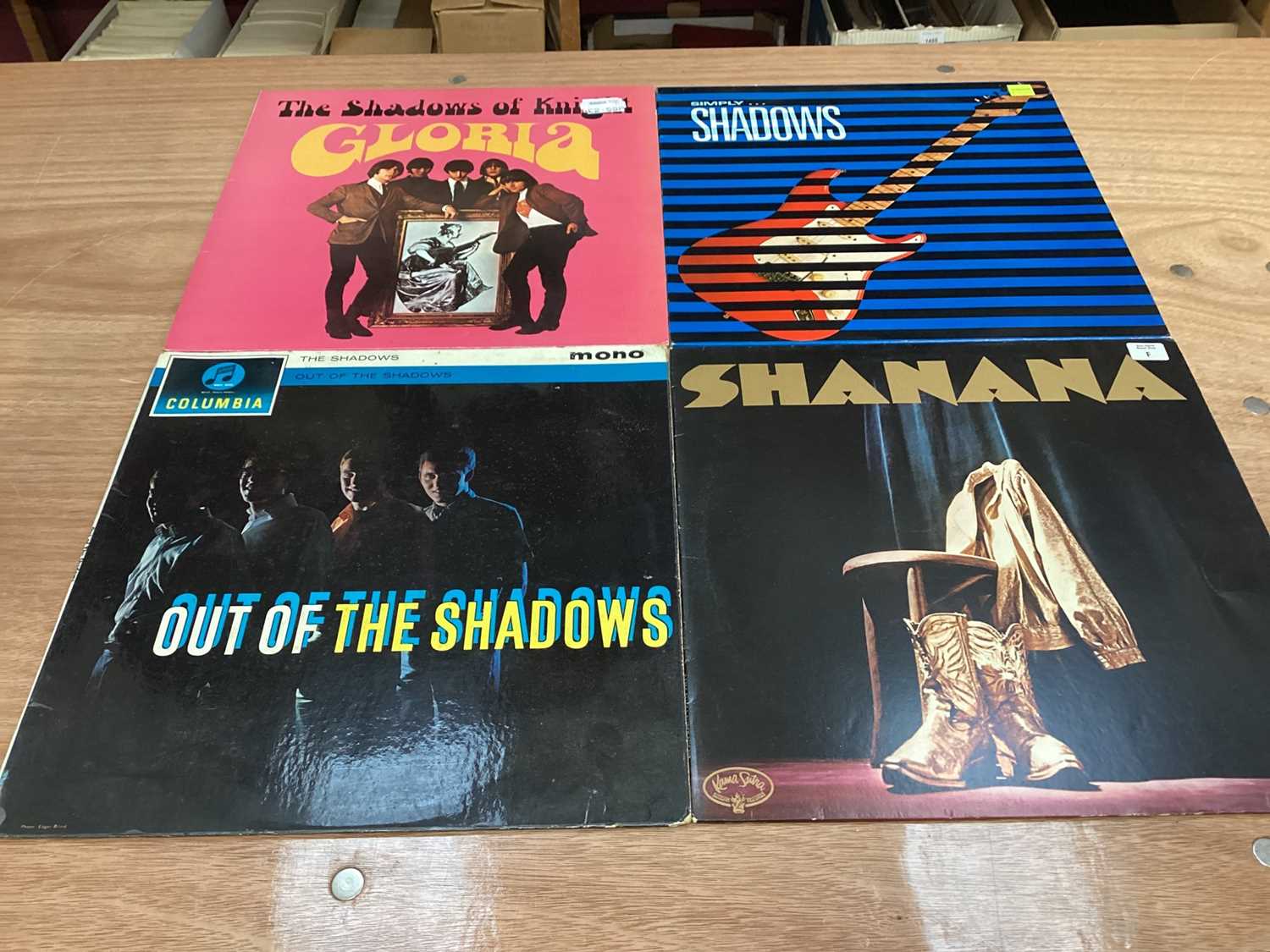 Box of LP records including Smokie, Slade, Shadows, Fergal Sharky and compilations - Image 9 of 38