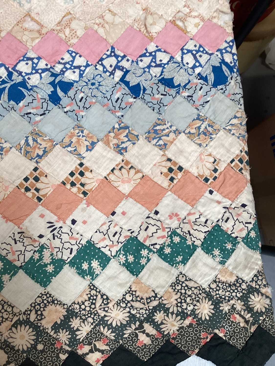 Cotton patchwork quilt 200 x 190 cms approximately c.1930's. - Image 3 of 12