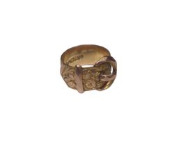 9ct rose gold buckle ring with engraved foliate decoration (Birmingham 1914)