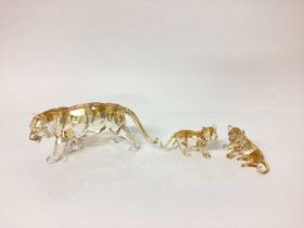 Swarovski crystal Lioness and two cubs (3)