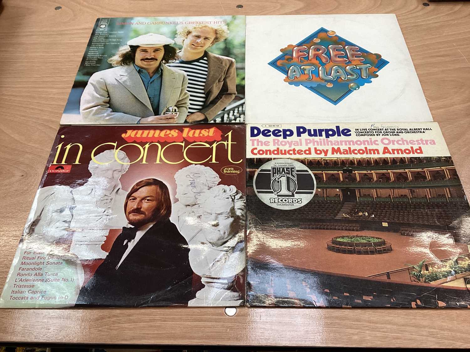 Two vintage cases of LP records, 78's and 45's including Ray Conniff, Deep Purple, ABBA, Petula Clar - Image 4 of 11