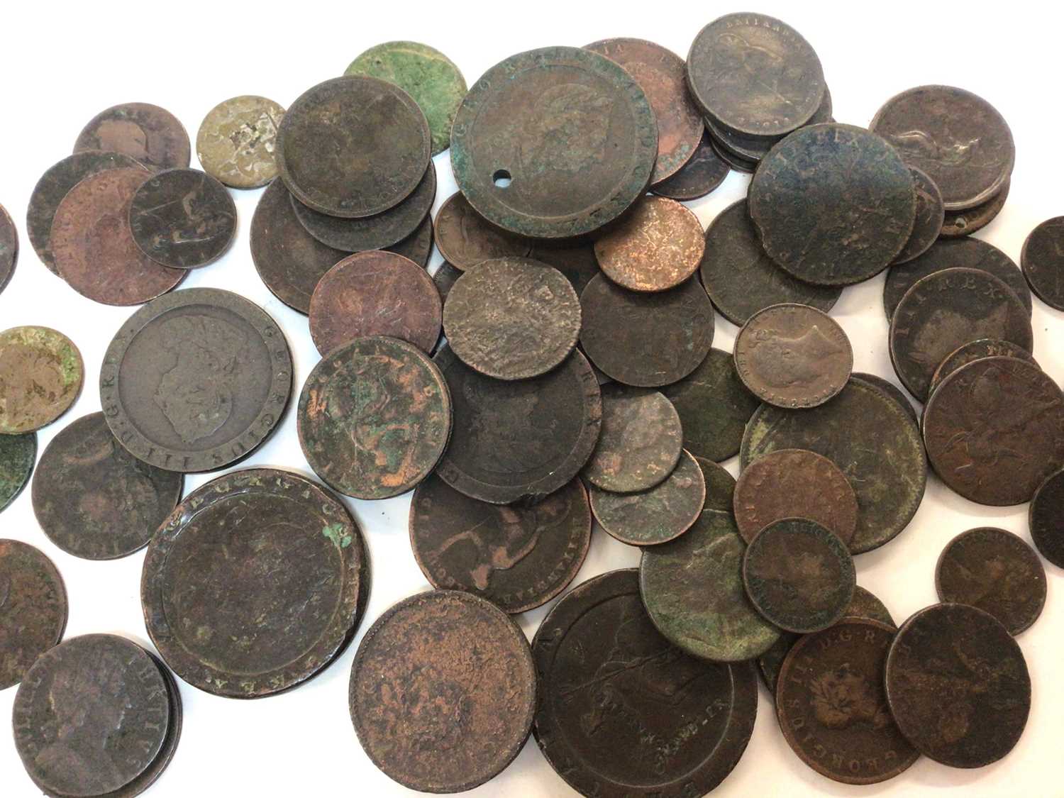 G.B. - Mixed coinage to include silver pre 1920 & 1947, Georgian copper, enamelled Six Pence 1787 & - Image 2 of 5