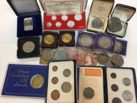 World - Mixed coins to include Singapore six coin silver proof set 1985 (N.B. Cased with Certificate