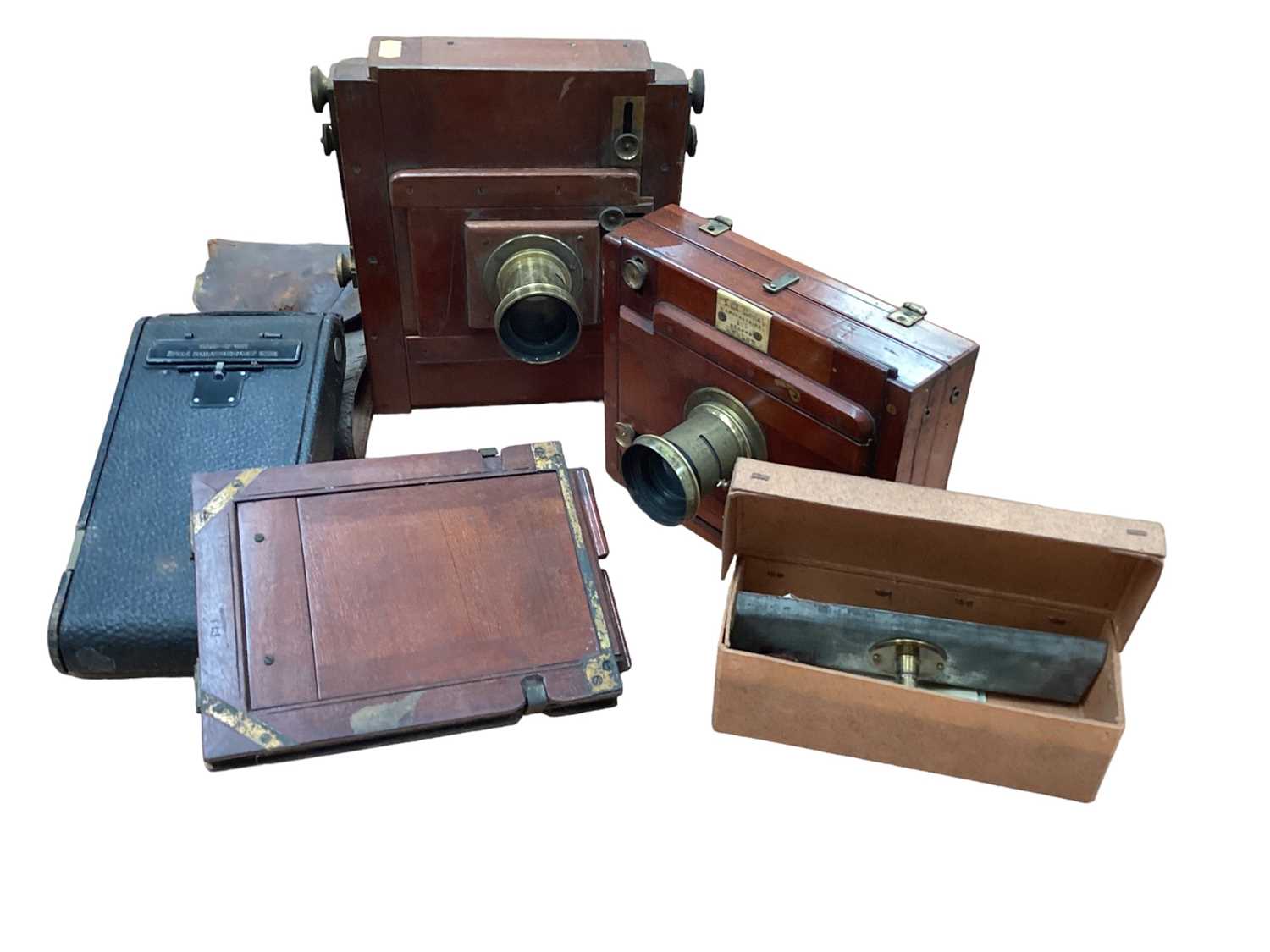 Victorian plate camera in brown leather box retailed by The London Stereoscopic & Photographic Co. T
