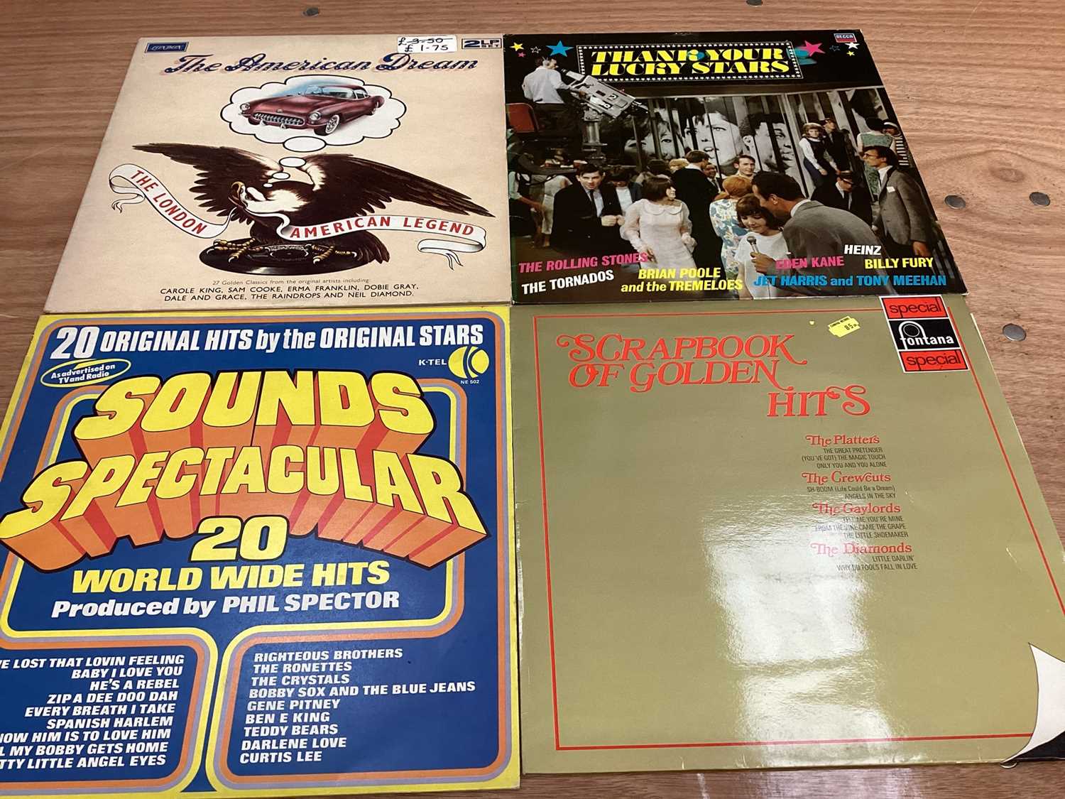 Box of LP records including Smokie, Slade, Shadows, Fergal Sharky and compilations - Image 21 of 38