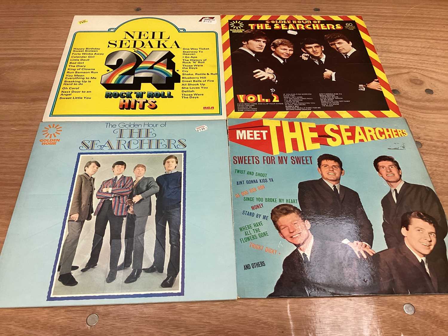 Box of LP records including Smokie, Slade, Shadows, Fergal Sharky and compilations - Image 31 of 38