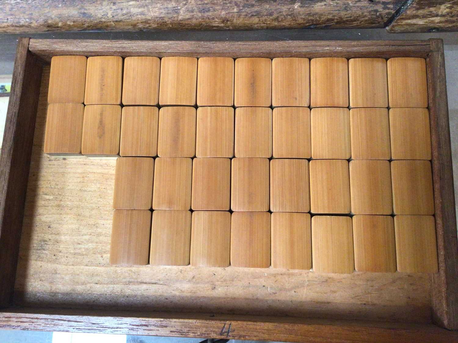 Chinese bone and bamboo Mahjong set in a carved wooden case - Image 12 of 21