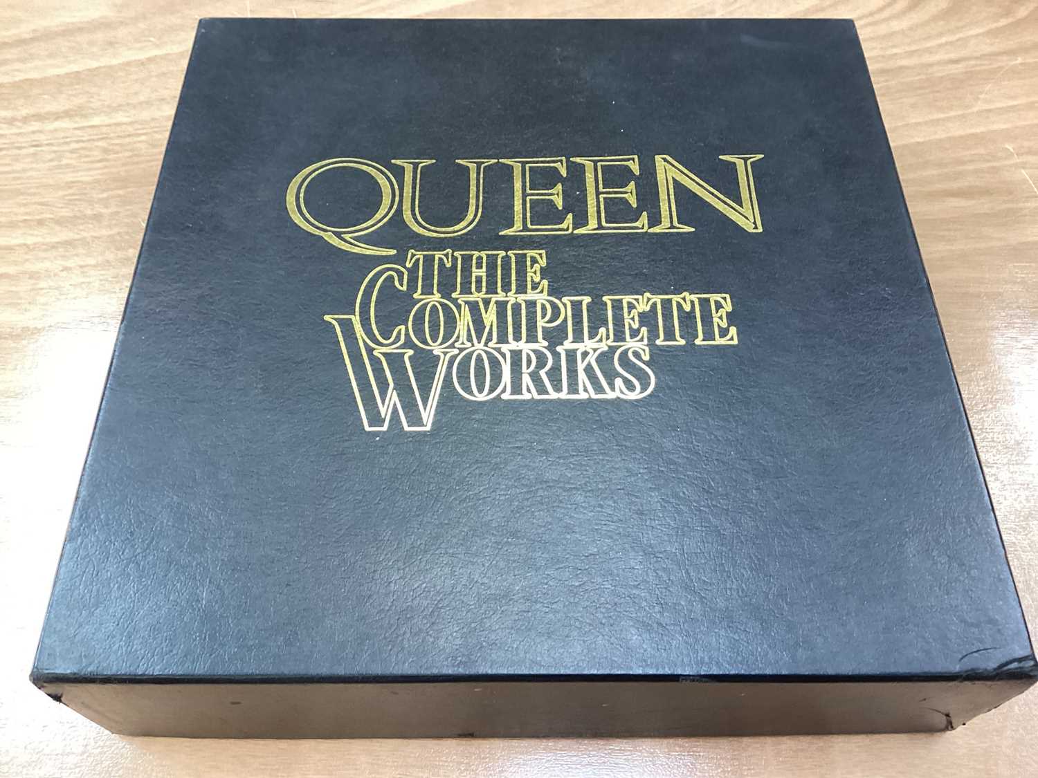 Queen - The Complete Works, boxed set together with Springsteen boxed set - Live 75-85 (2)