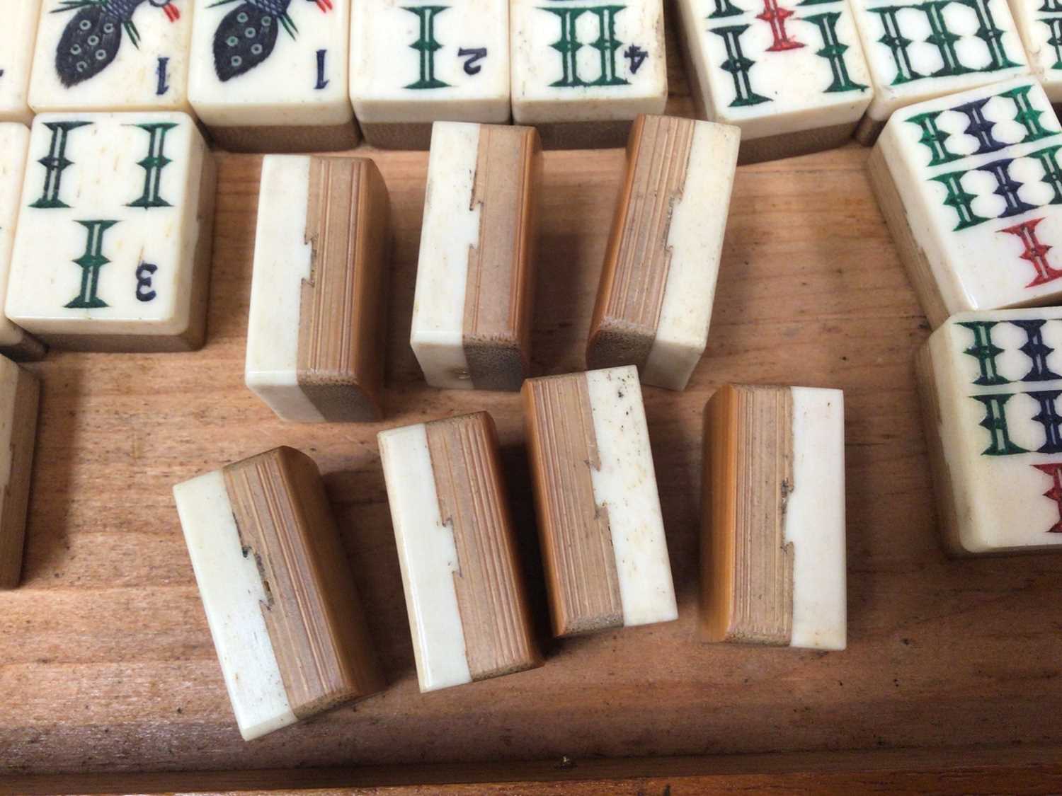 Chinese bone and bamboo Mahjong set in a carved wooden case - Image 21 of 21