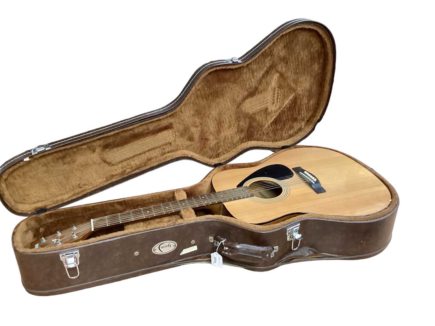 Yamaha F310 acoustic guitar in case - Image 2 of 2