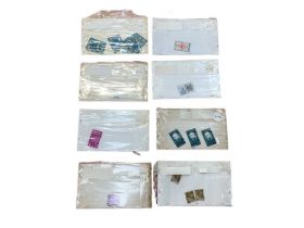 World stamps in various packets, Bahamas, Tanzania, Sierra Leone (Approx. 120 packets)