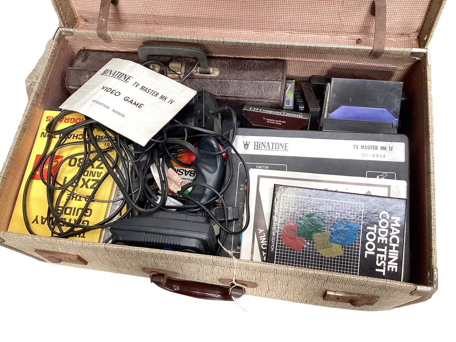 1970s Dragon 32 Family computer in original box together with a suitcase of accessories to include S - Image 2 of 2