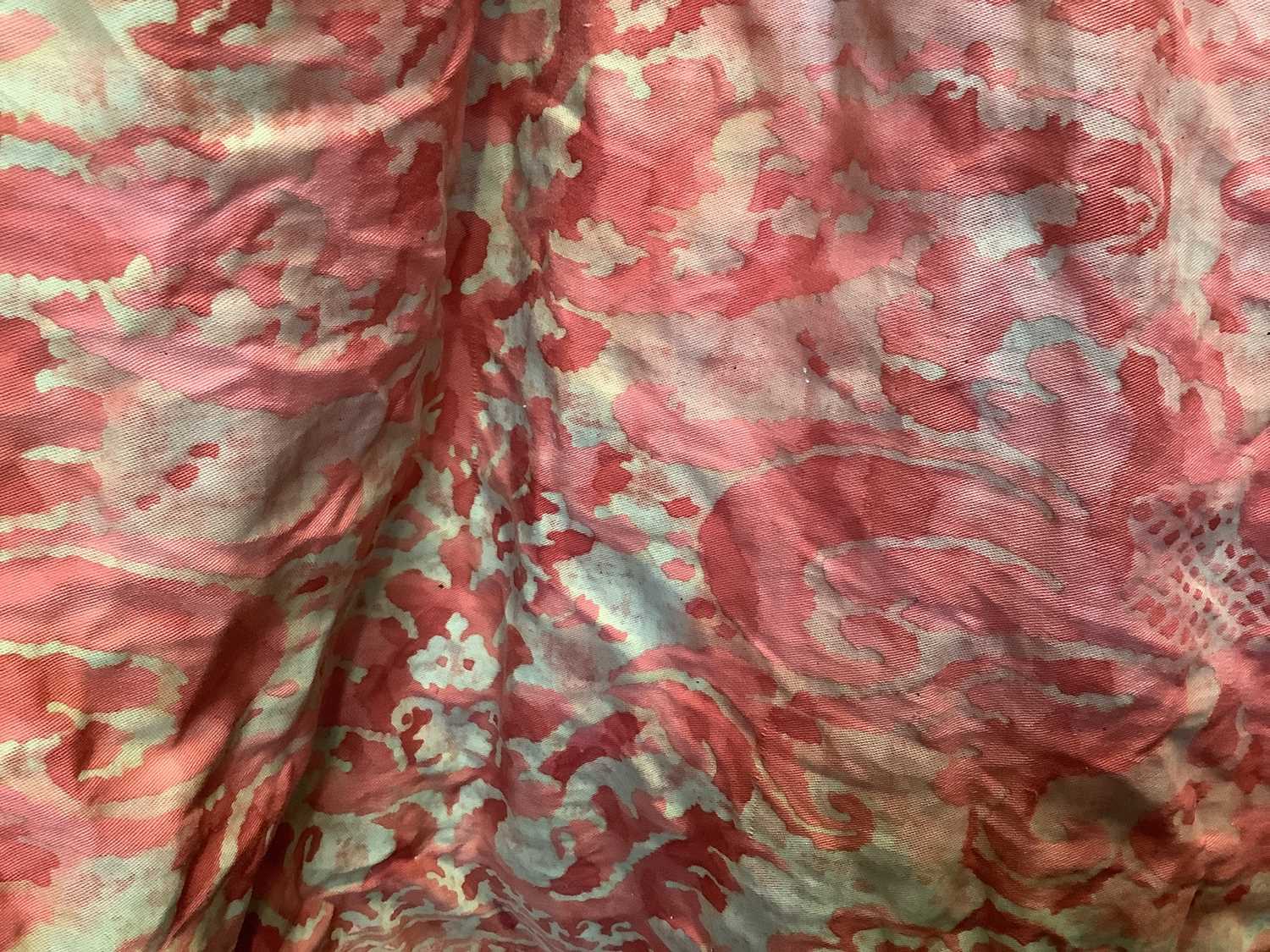 Designer Fortuny (1871-1949) vintage early/mid 20th century Fortuny Italian curtains, red and cream - Image 2 of 5