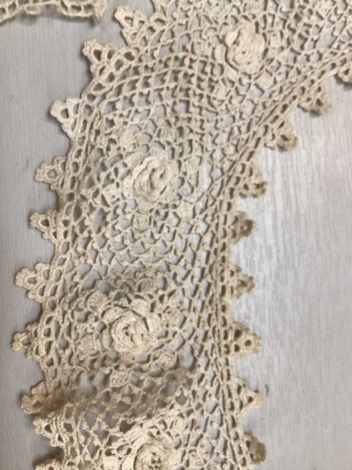 Selection of lace items including collars and cuffs, bobbin lace, blonde lace , metallic thread lace - Image 4 of 12