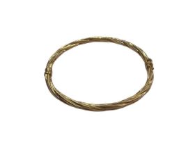 9ct gold rope twist style hinged bangle