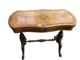 Victorian burr walnut serpentine card table
