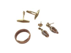 9ct rose gold wedding ring, pair of 9ct gold earrings and a pair of yellow metal cufflink fittings (