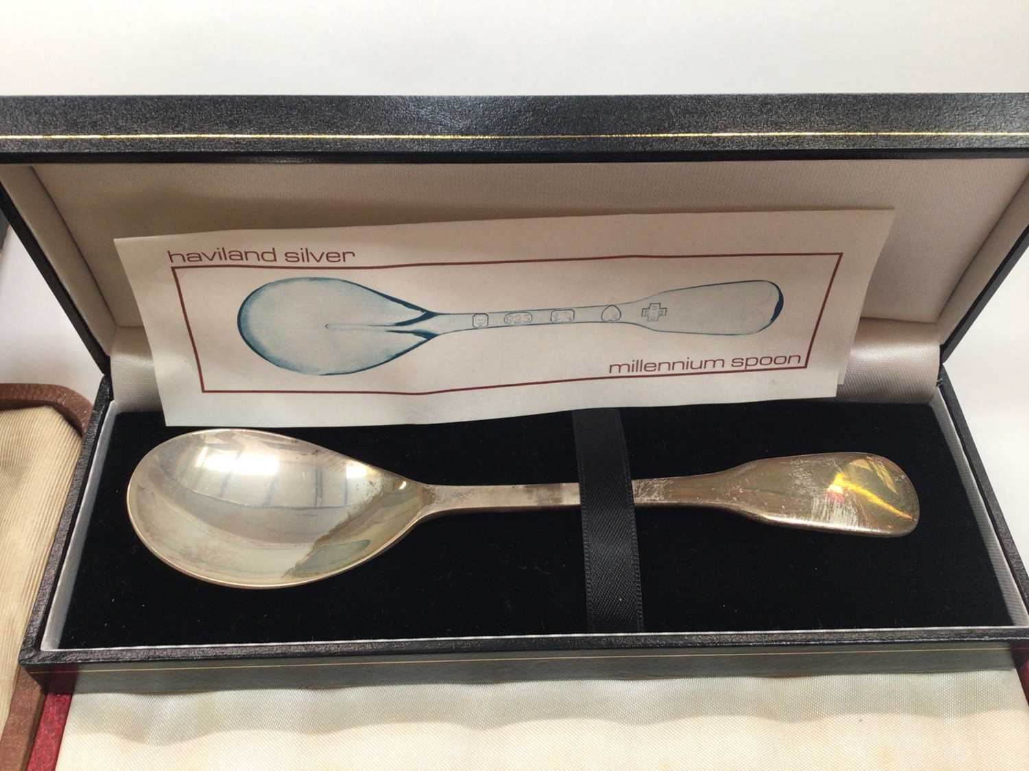 Set of six George III silver teaspoons, two other cased sets of six silver teaspoons and a silver mi - Image 5 of 5