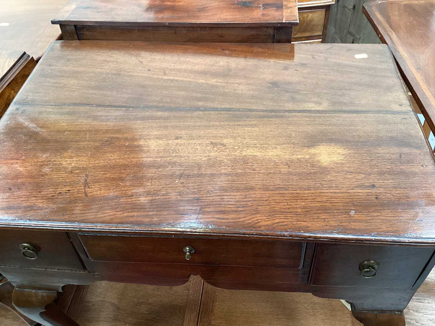 Georgian oak lowboy with three drawers on cabriole legs, 76cm wide, 50cm deep, 71.5cm high - Image 2 of 5