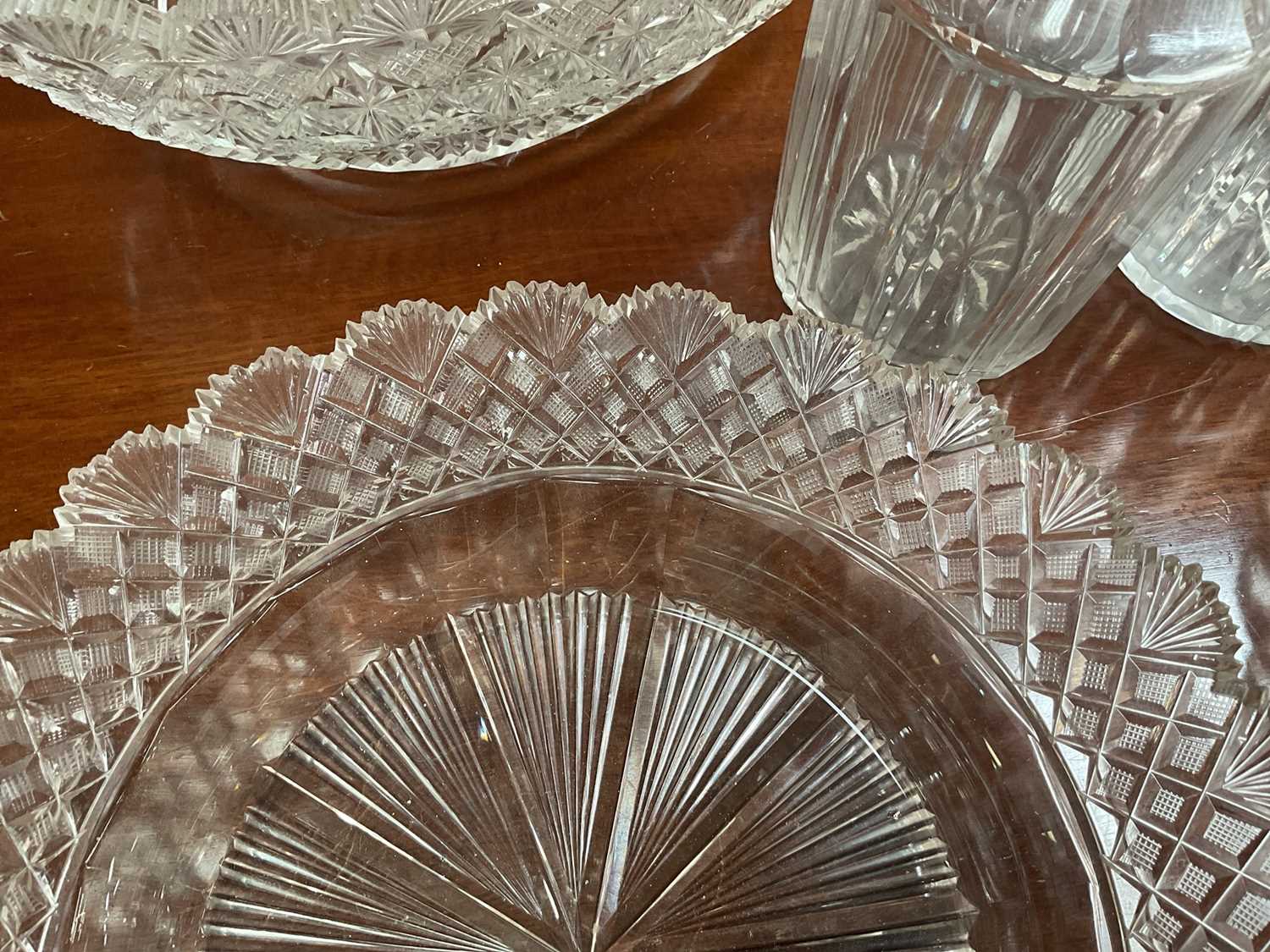 19th century Anglo-Irish cut glassware, including a pair of round bowls and a pair of oval bowls, wi - Image 2 of 2