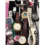 Group of vintage and contemporary wristwatches including Timex, Montine, Swatch etc