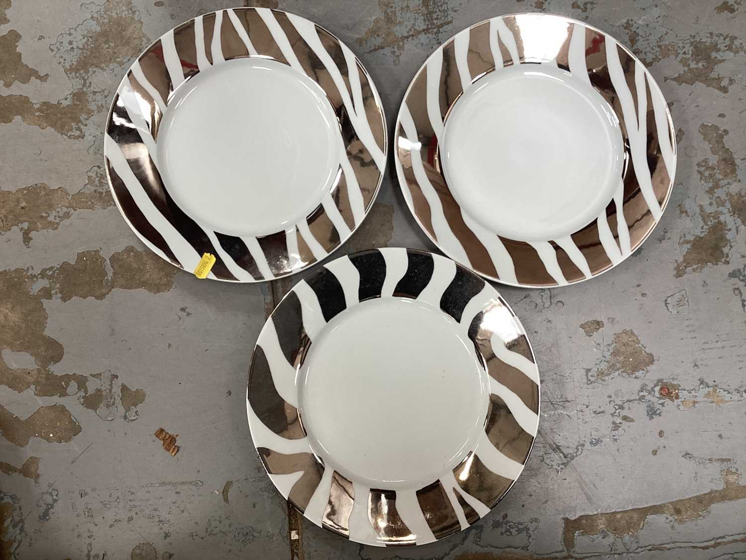 Group of Limoges gilt Zebra pattern tea wares, retailed by Asprey - Image 2 of 2