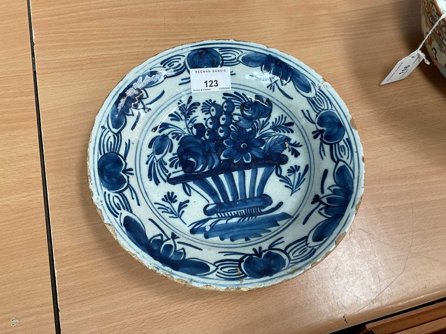 Four 18th century blue and white Delft plates - Image 3 of 10