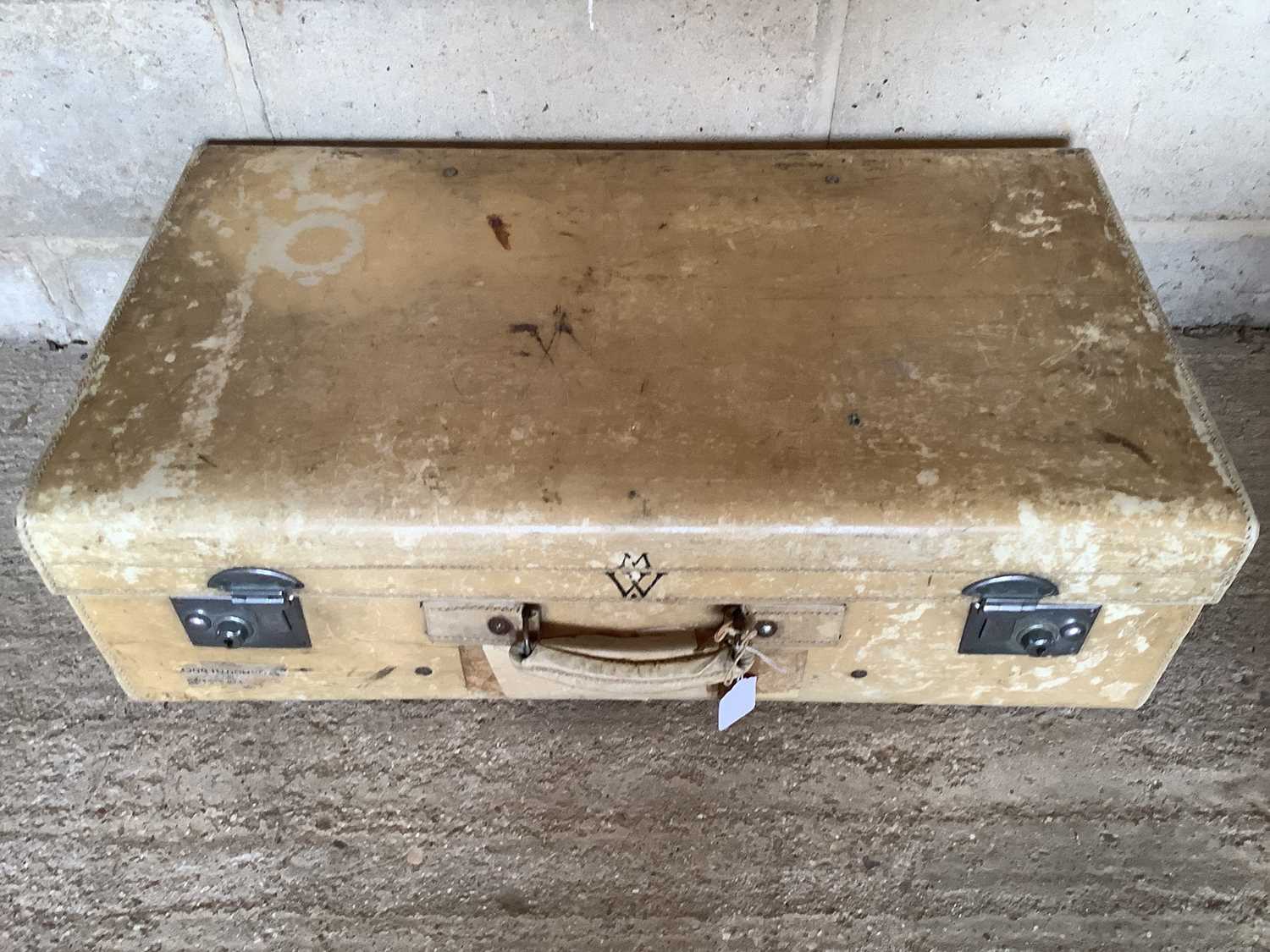 Vintage travelling trunk and a suitcase (2) - Image 2 of 2
