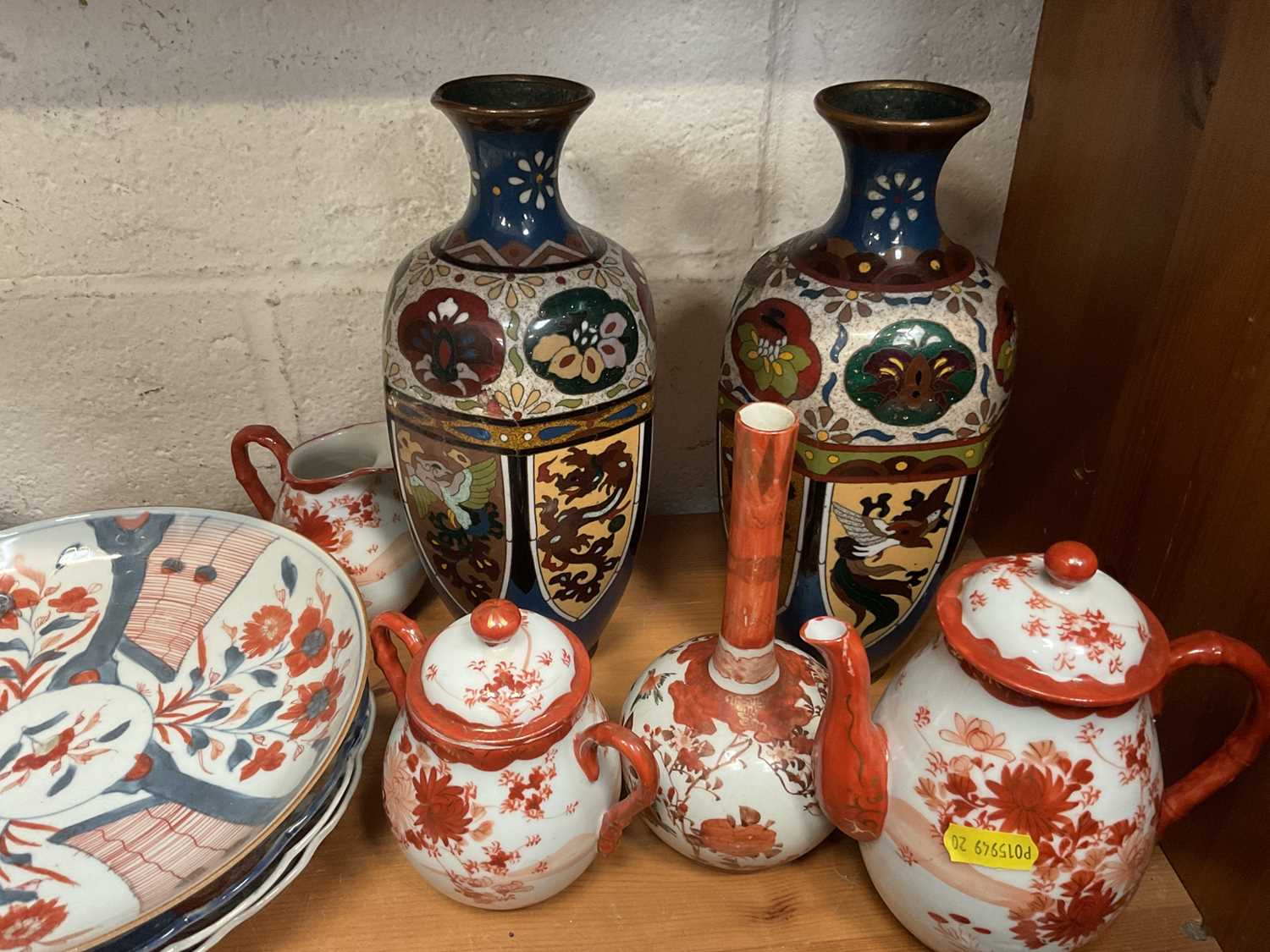 Chinese and Japanese cloisonne and porcelain - Image 2 of 5