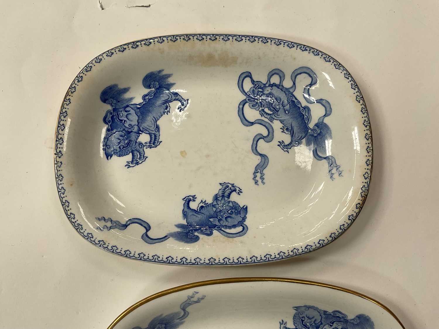 Two Wedgwood bone china teapot stands, printed in blue in Chinese style - Image 4 of 5