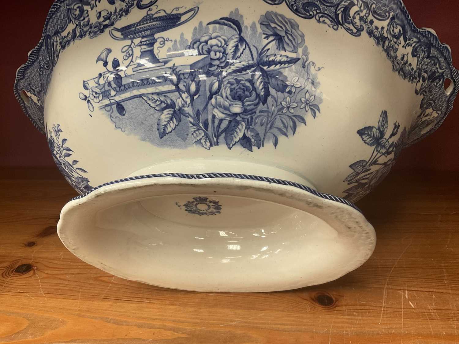 Early 19th century Copeland & Garrett (1833-1847) blue and white pedestal bowl - Image 5 of 7