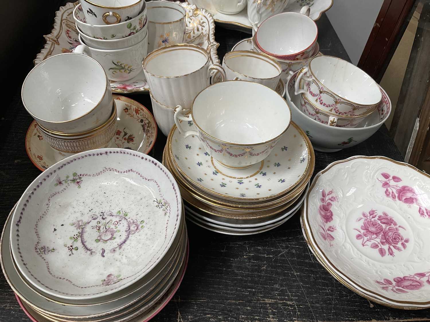 Collection of predominantly 18th century English porcelain items - Image 2 of 5