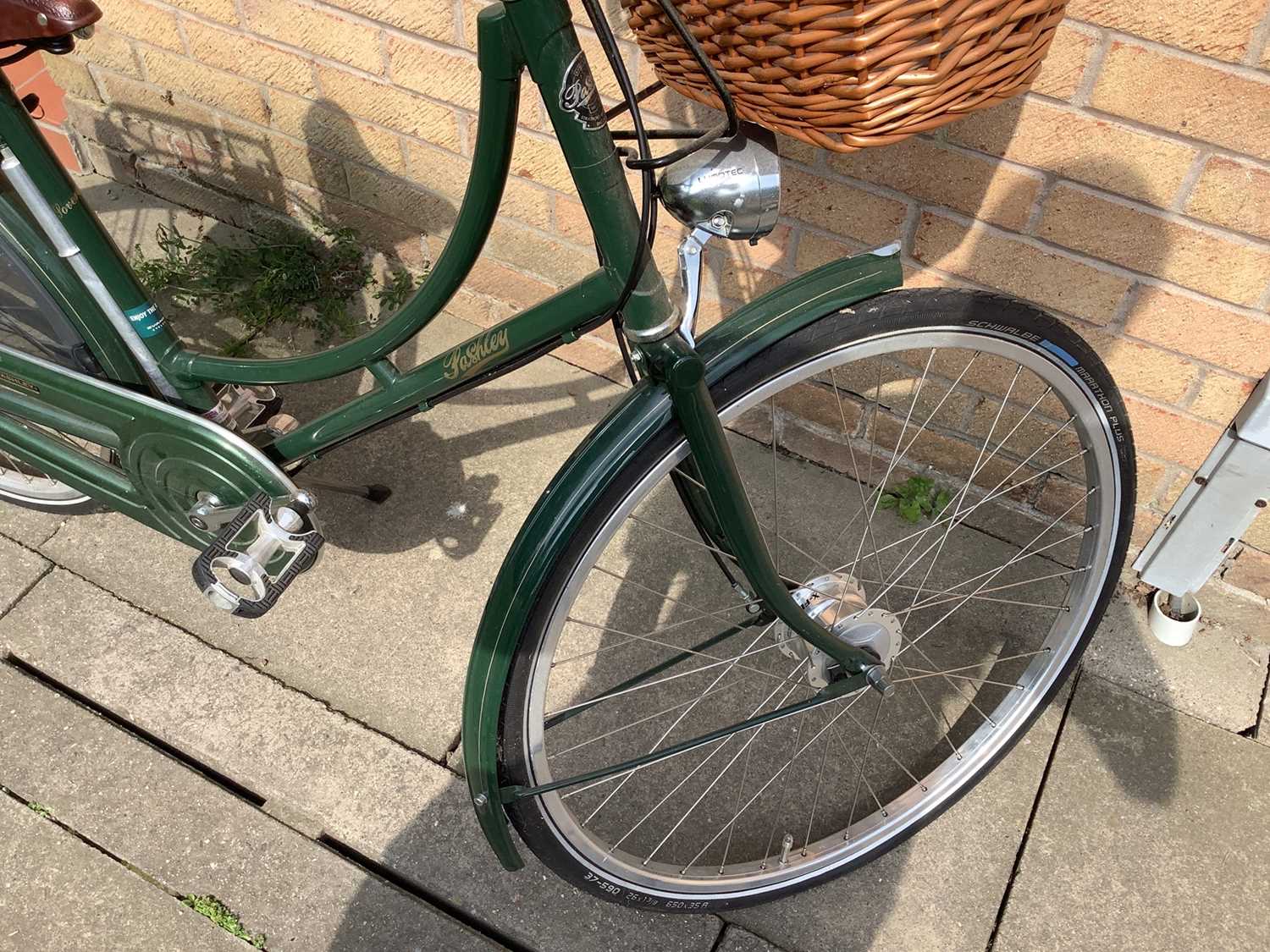 Pashley Vintage style Ladies cycle ( cost £800 new) - Image 5 of 7