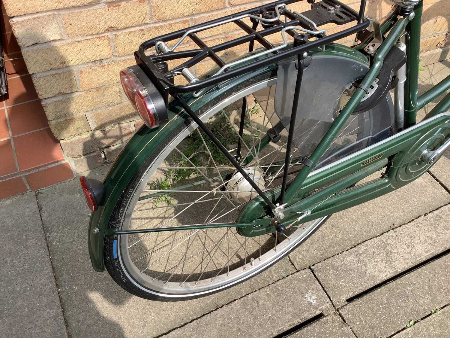 Pashley Vintage style Ladies cycle ( cost £800 new) - Image 3 of 7