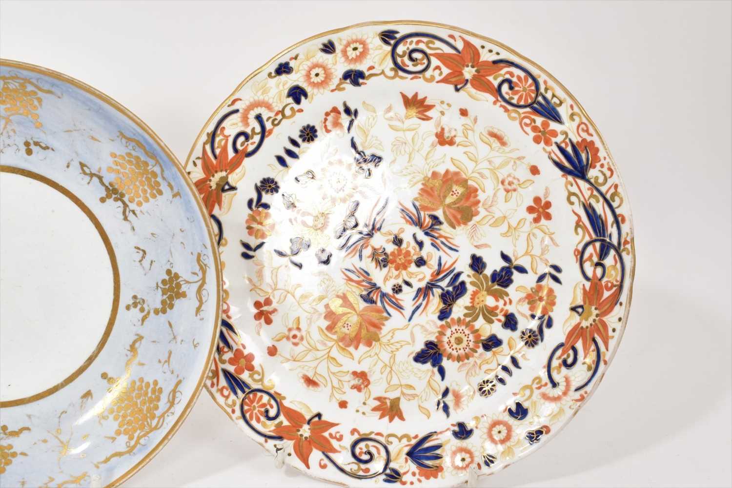 Pair of Wedgwood bone china plates, decorated in Imari style, and a saucer dish, decorated in pale b - Image 4 of 7