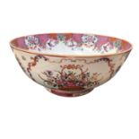 Late 18th/early 19th century Chinese famille rose bowl