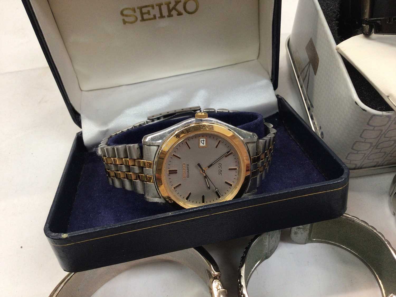 Wristwatches including a boxed Seiko Quartz SQ 50, two Fossil watches and others, together with a sm - Image 2 of 4