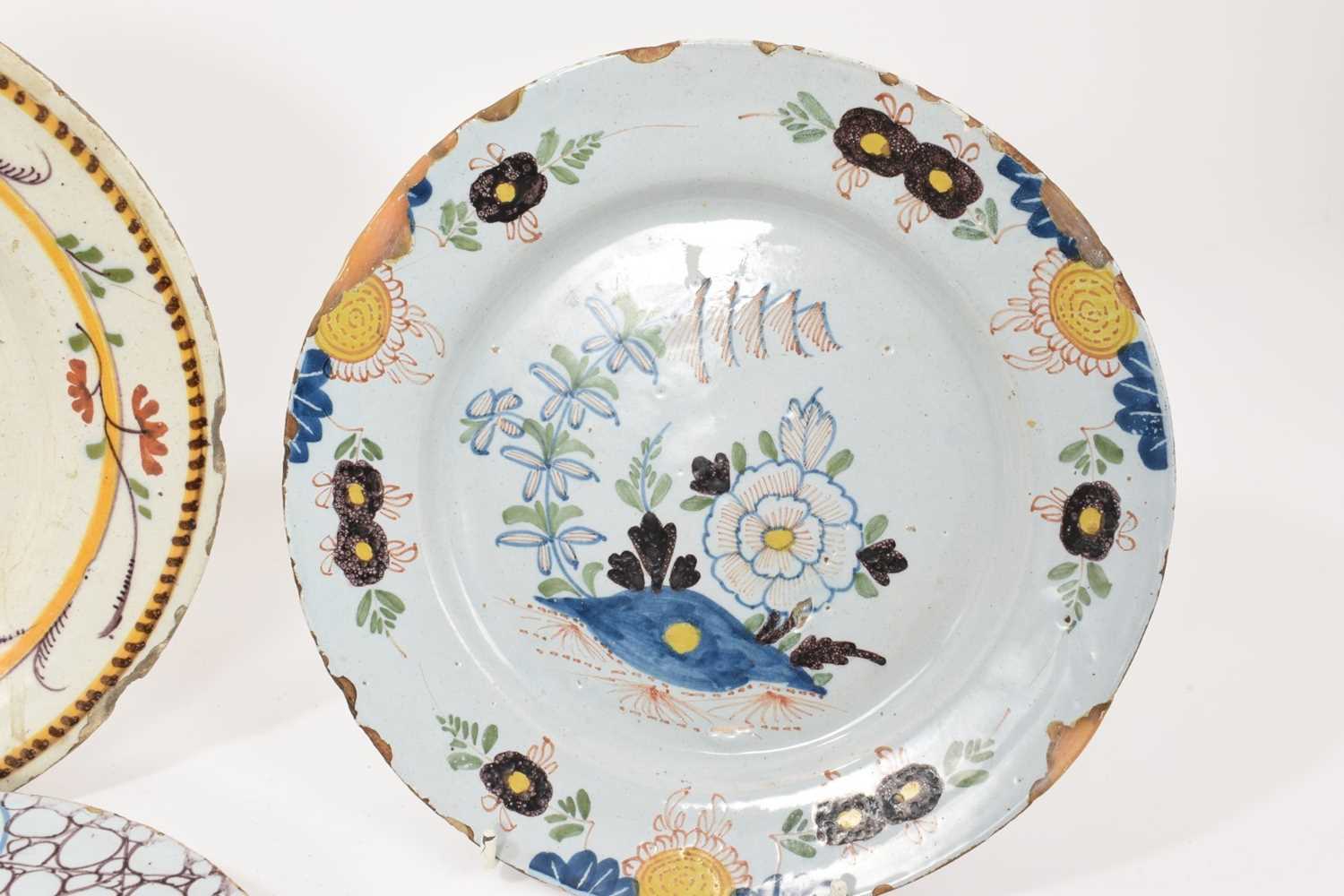 Seven assorted Delftware plates - Image 4 of 8