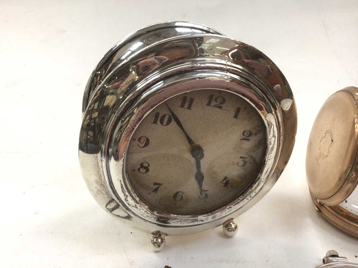 Silver cased desk clock and group of pocket watches - Image 2 of 4