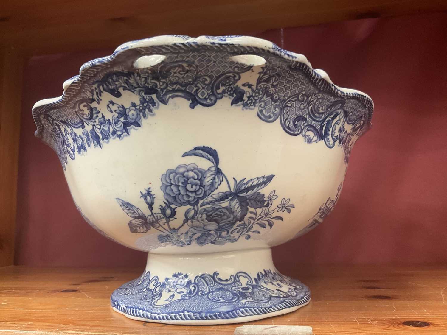 Early 19th century Copeland & Garrett (1833-1847) blue and white pedestal bowl - Image 3 of 7