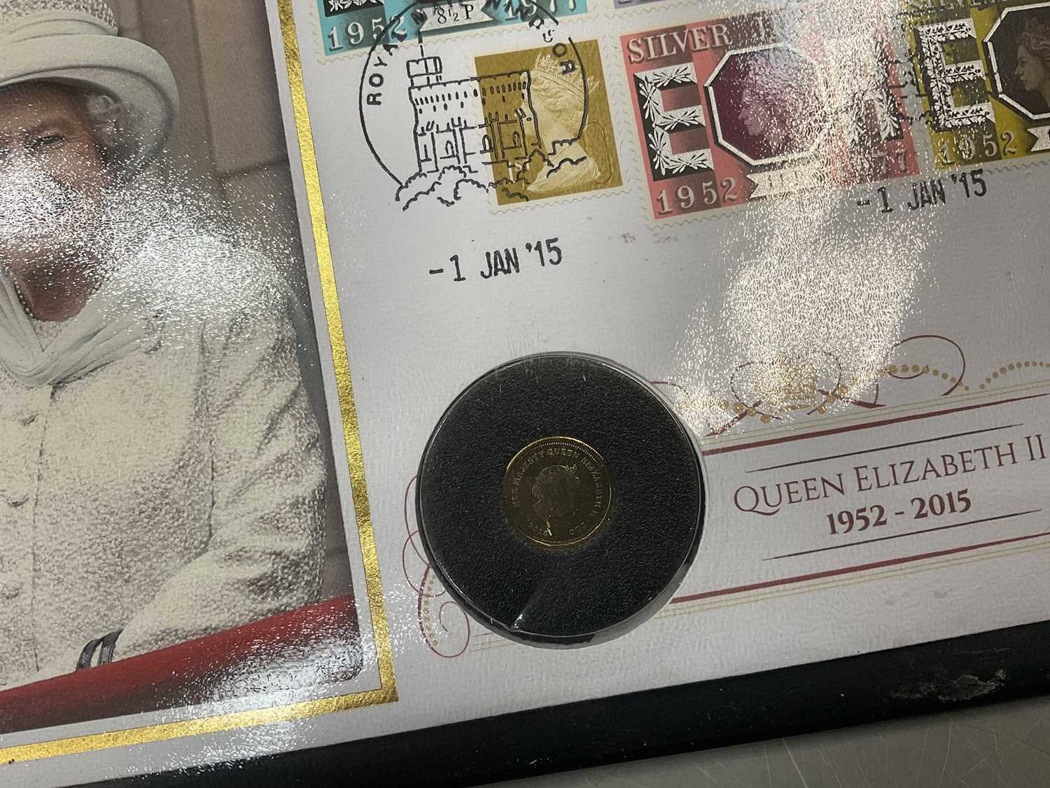 Jubilee mint Queen Elizabeth II gold coin cover, various other coins, stamps, military buttons and c - Image 3 of 9