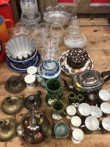 Sundry items, including a Chinese teapot, glassware, etc