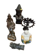 Group of Buddhas / devotional objects