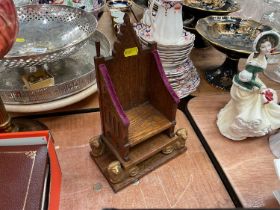 Replica oak coronation chair