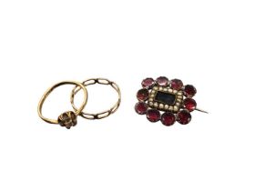 Georgian flat cut garnet and seed pearl brooch and two 9ct gold rings (3)