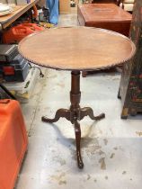 Georgian mahogany wine table